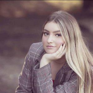 Meet your Posher, Sam